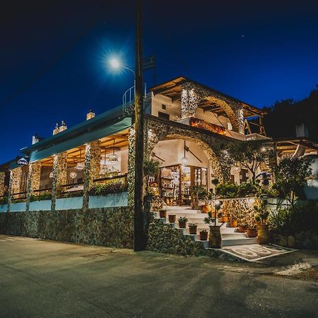 Limeri Traditional Guest House Monolithos  Exterior photo