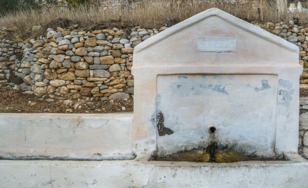 Limeri Traditional Guest House Monolithos  Exterior photo